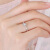 ダイヤモンドの世の18 K金のダイヤモンドの指輪のきれいな李慧珍は同じダイヤの指輪の女性の金のプロポーズの結婚指輪の星の芒のシリーズの30分の効果の13日(現物)です。