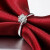 ダイヤモンの指轮はPT 950プロプラチナの指轮を选択して、バレンターのプレゼに调整します。