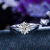 ダイヤンド国際恒愛PT 950プラチナディアとは、女性プラチナの結婚指輪である。